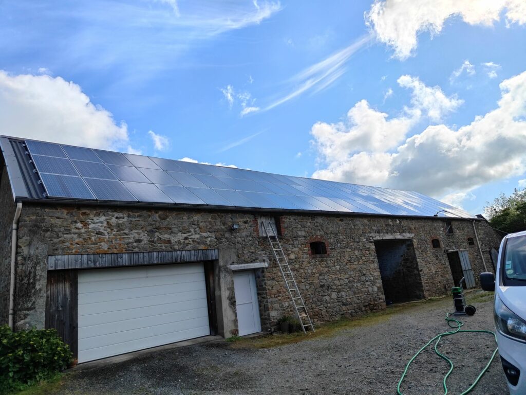 Laurent Nettoyage Entreprise De Nettoyage 35 Nettoyage De Panneaux Solaires 5